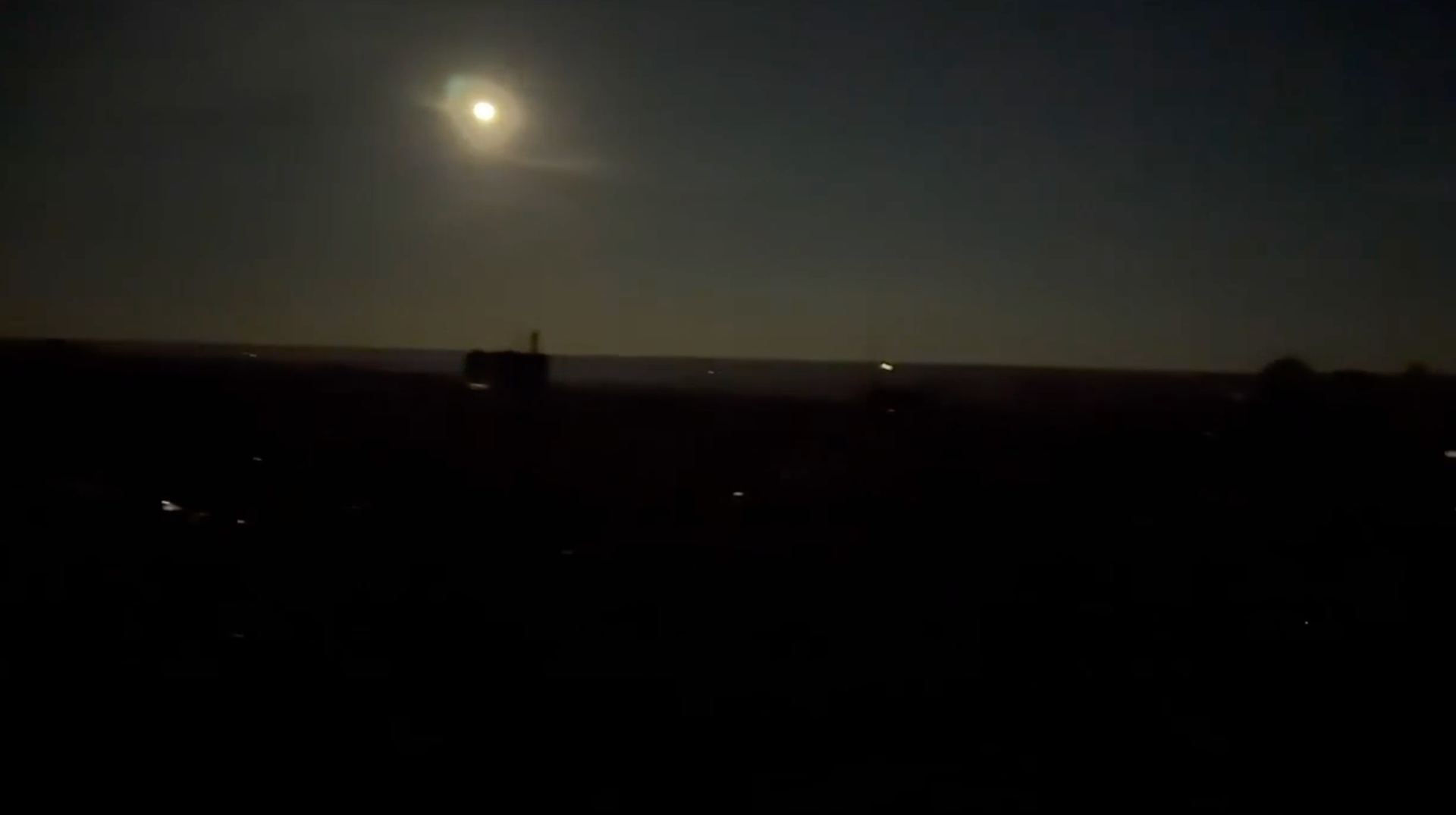 Окуповані Крим, Херсонщина та Донецьк залишилися без світла після атаки дронів