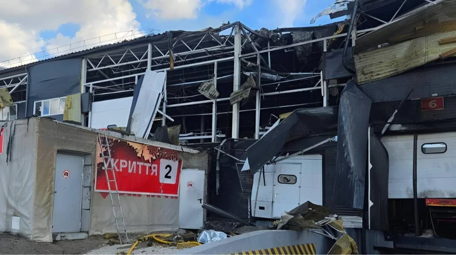 Russians destroy postal sorting hub in Chernihiv Oblast