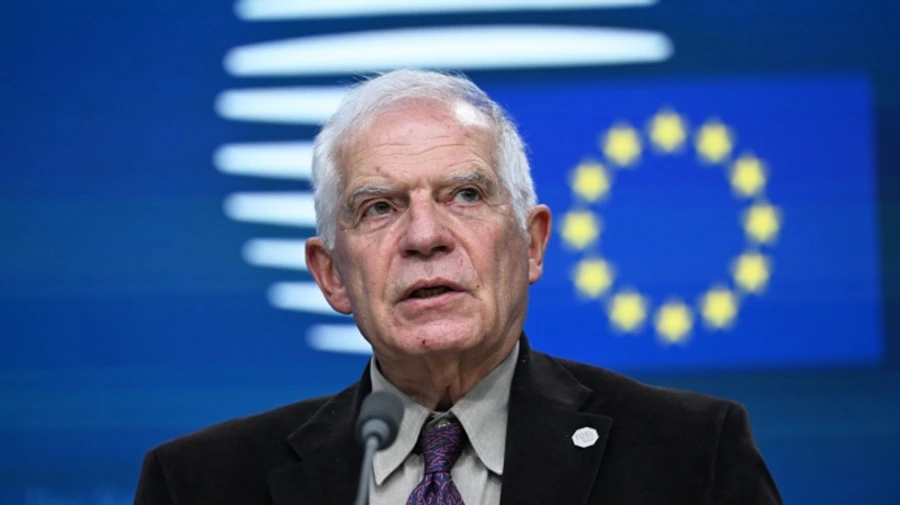 Боррель хоче від міністрів ЄС сміливих рішень для України: Словами Путіна не зупинити