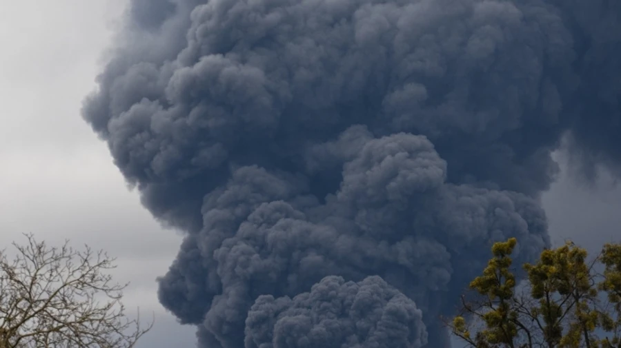 Russia attacks Zaporizhzhia, injuring people  