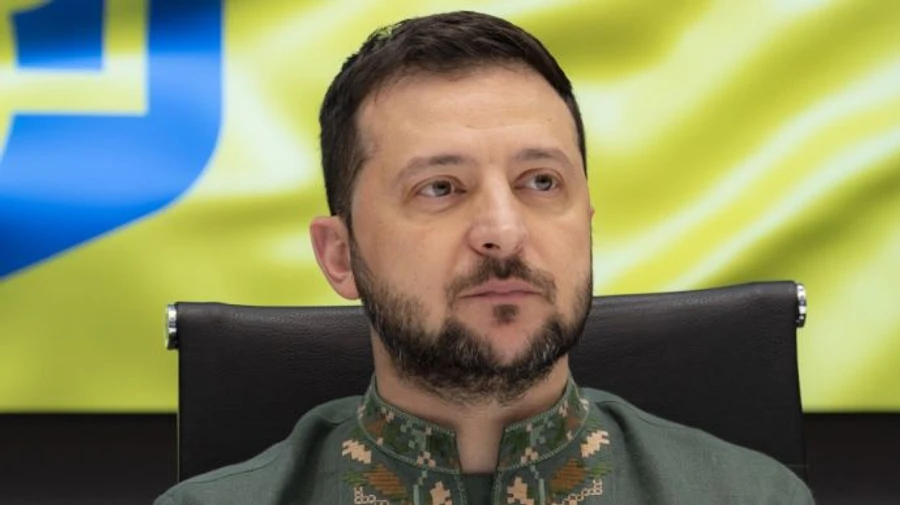 Зеленский присвоил госнаграды министрам, певцам, кварталовцам и журналистам УП и ЕП