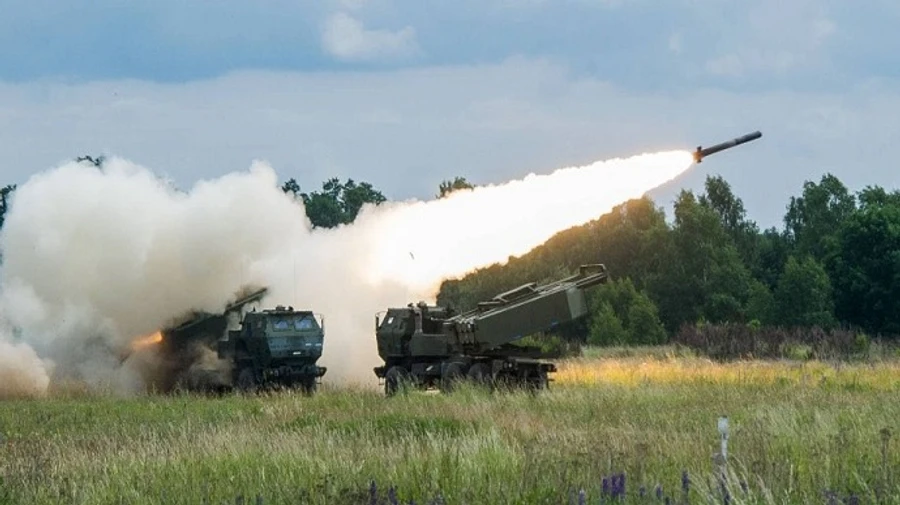 В Україну прибули додаткові HIMARS від США – Резніков