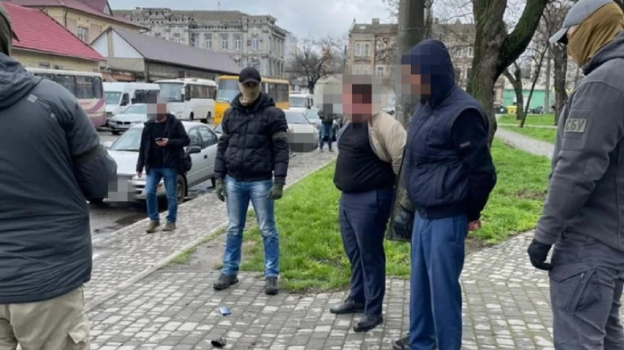 Зарабатывали миллионы, продавая налево билеты: СБУ разоблачила схему на Одесской железной дороге