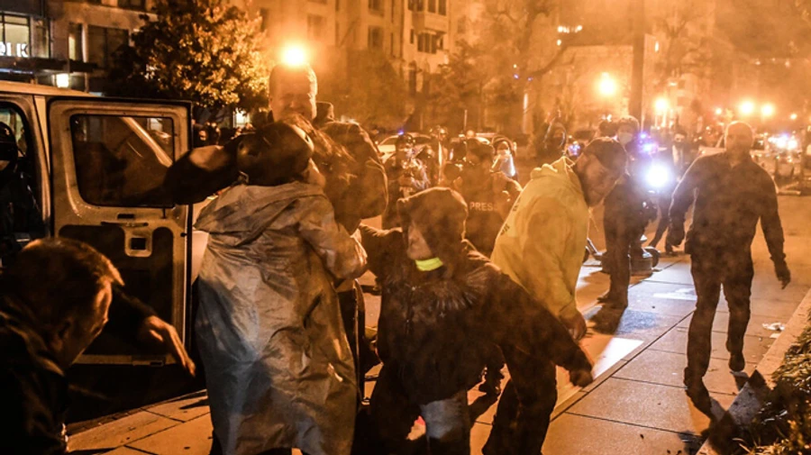 Акції на підтримку Трампа у Вашингтоні закінчилися пораненнями й арештами