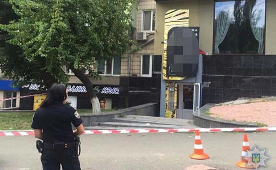 У ресторана в Киеве подстрелили мужчину