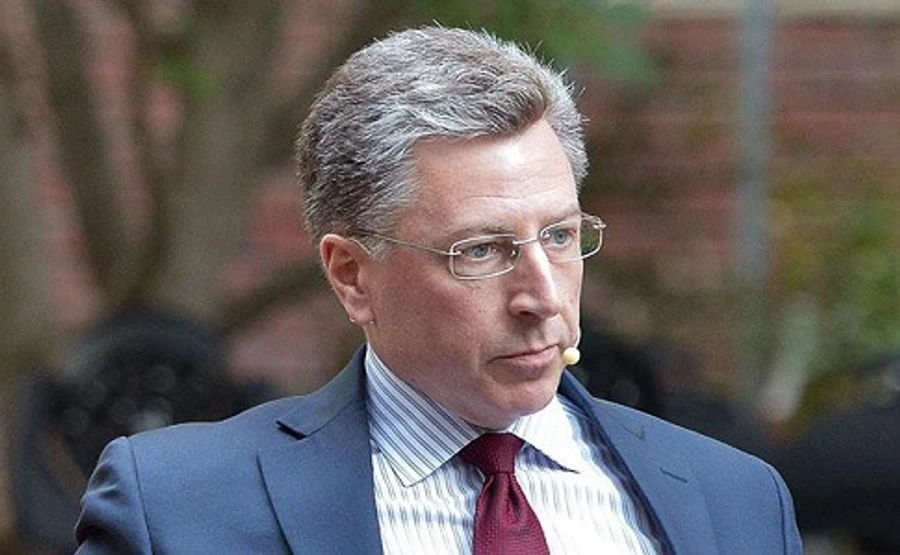 Волкер: США розглядають питання надання Україні летальної зброї