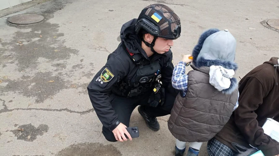 Priest's 2-year-old son found at site of Russian strike in Donetsk Oblast: his father and grandfather injured