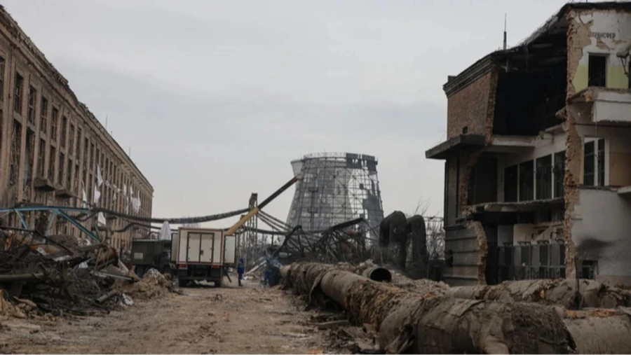 Russian attack on Darnytsia power plant halts hot water supply