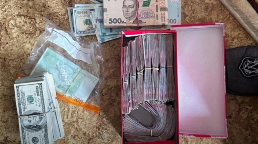 Главу райсуда на Днепропетровщине поймали на взятке 