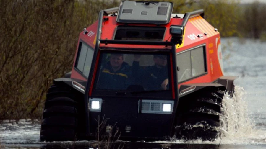 Ukraine's Ministry of Internal Affairs explains the evacuation process near Kakhovka Hydroelectric Power Plant