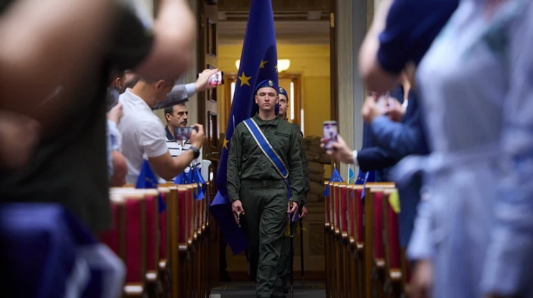 Євроінтеграція Верховної ради: що має змінитися у парламенті через статус кандидата в ЄС