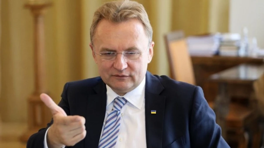 На Львівщині критично не вистачає медиків – Садовий