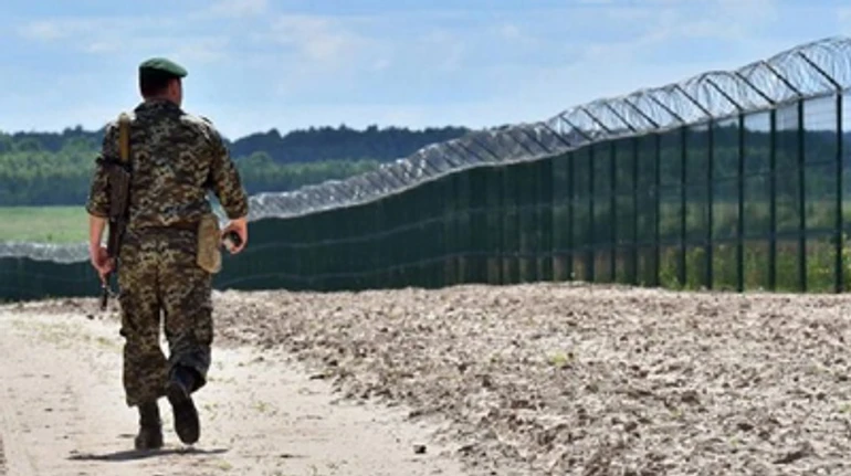 Велика українська стіна Авакова