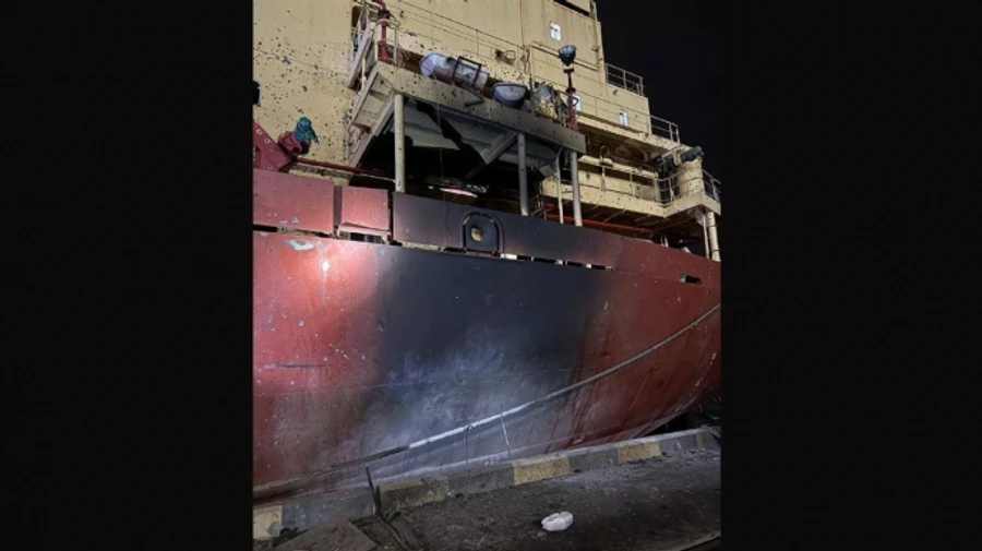 Russians hit port in Odesa with ballistic missiles, killing 4 foreigners, damaging civilian vessel