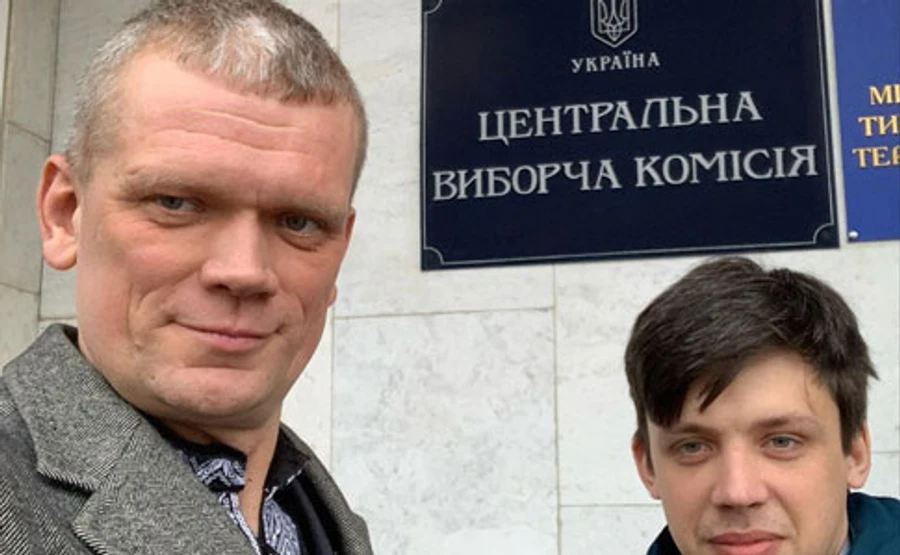 В Раду знову зібрався свободівець ексміністр