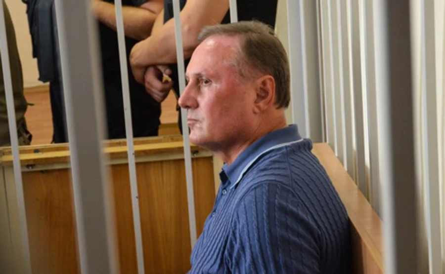 Екс-регіонал Єфремов, якого судять три роки, піде на вибори у складі Опоблоку