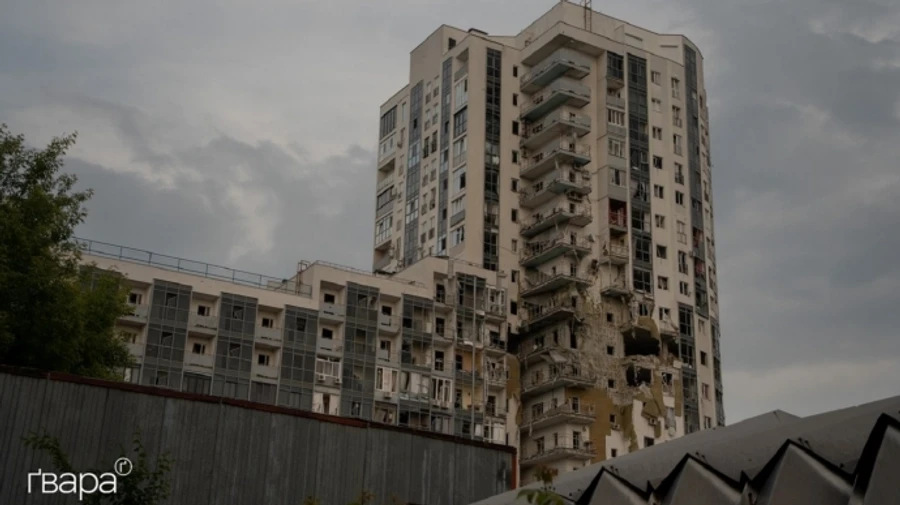 Россияне авиаударом повредили университет в Харькове