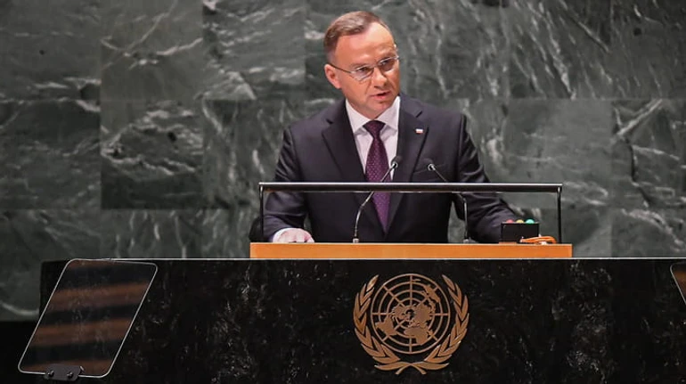 Варшава выставила счет за помощь: как в Польше воспринимают торговую войну с Украиной