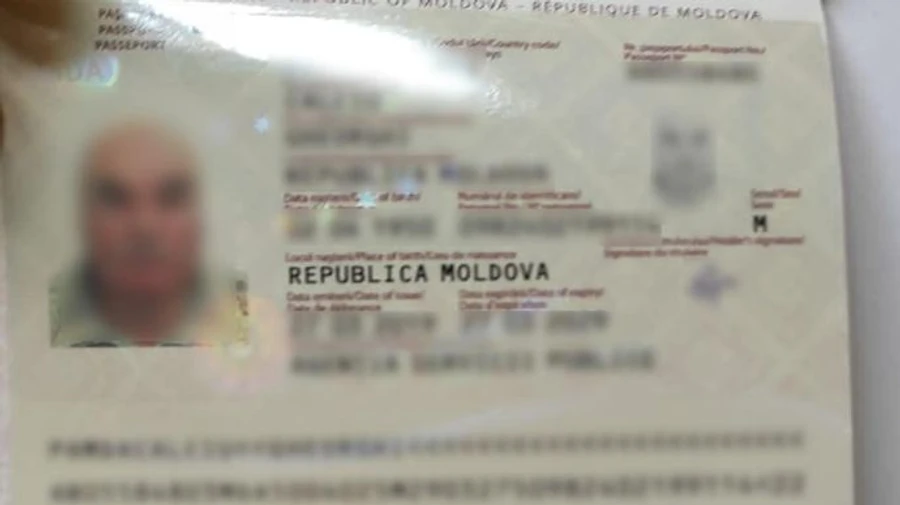 В Україну не пустили прихильника русского міра, який підтримує Путіна