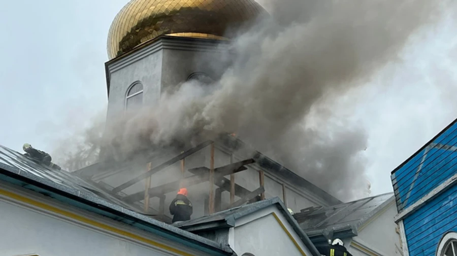 У звільненому від окупантів Гостомелі горіла церква