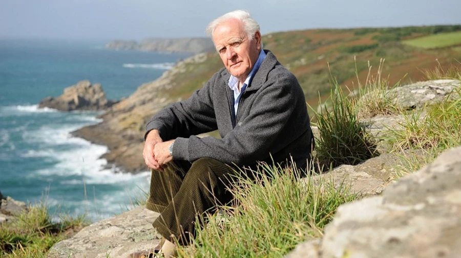 Английский писатель Джон Ле Карре умер