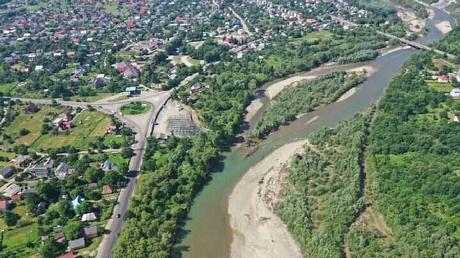 Синоптики предупредили о ливнях и выходе рек из берегов