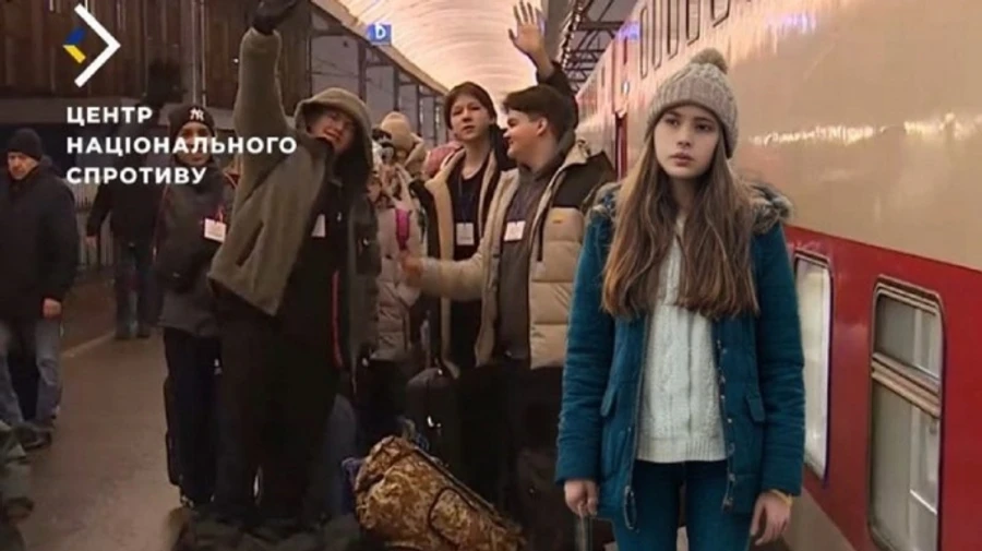 Russians deport 119 Mariupol high school students to St Petersburg for re-education – National Resistance Center