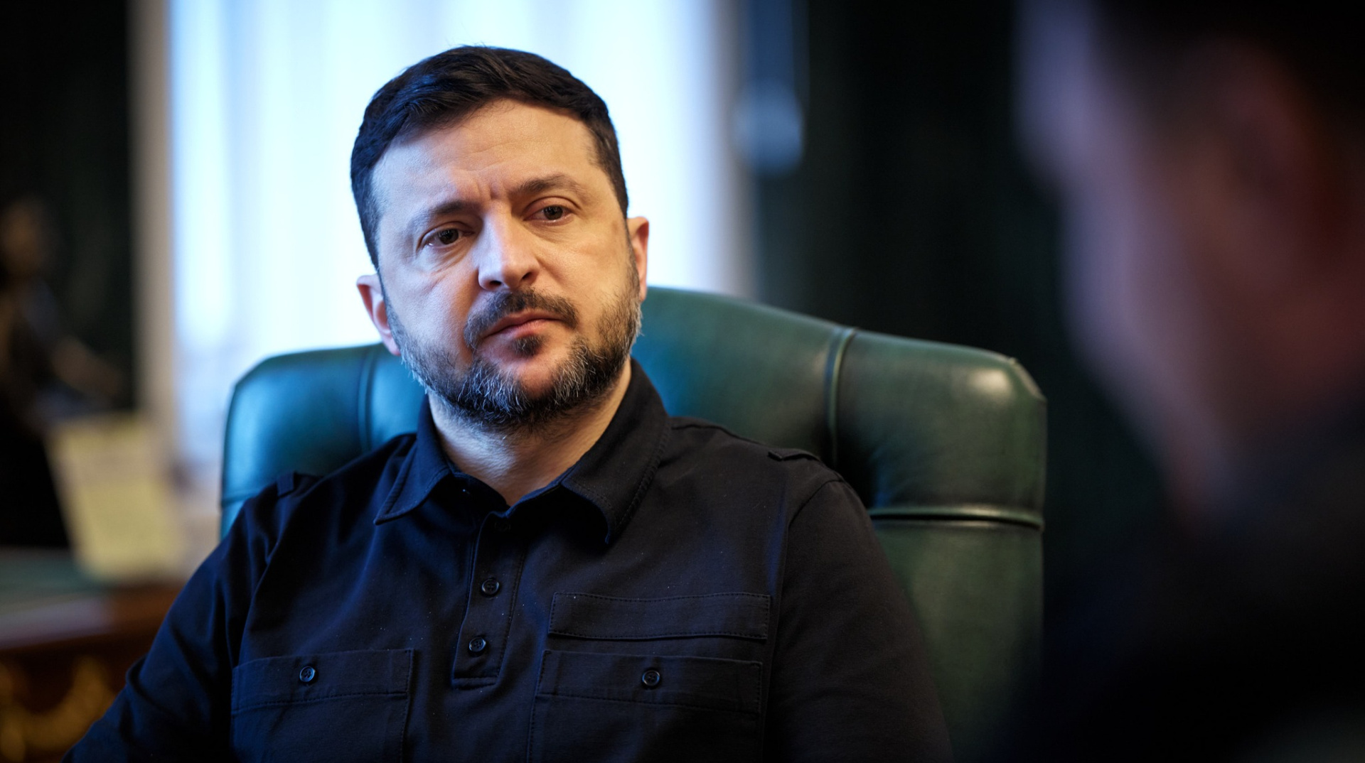 Зеленський назвав формулу експорту зброї: Спочатку на фронт, потім – до країн-партнерів