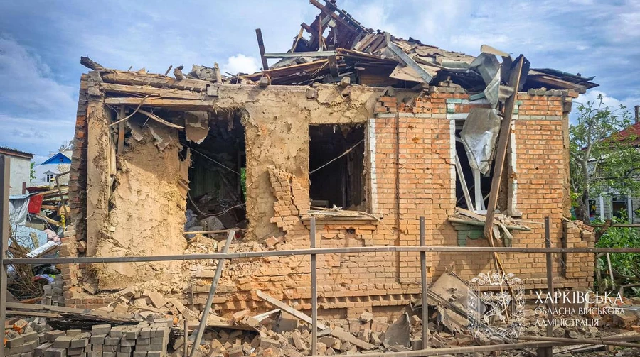 Russians hit residential building in Kharkiv with Banderol drone: one killed, 16 injured