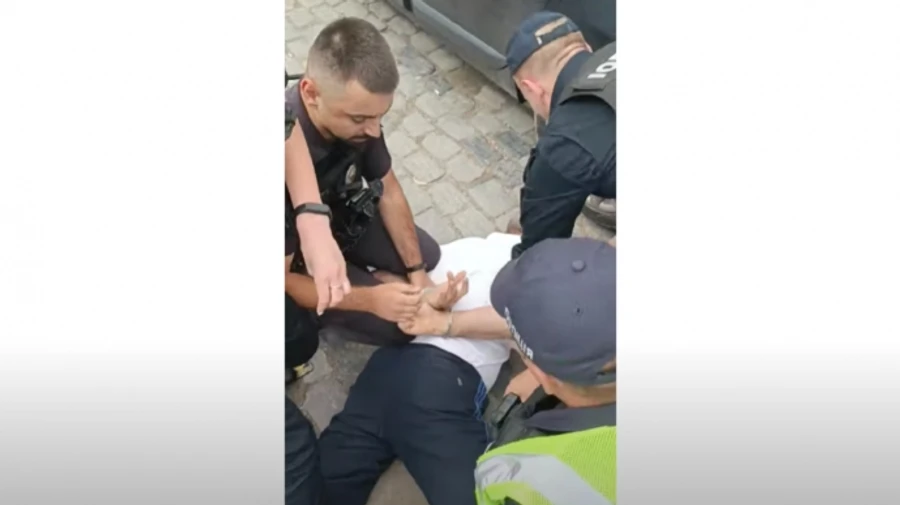 Омбудсман поскаржився Нацполу та ДБР на грубе затримання поліцейськими чоловіка