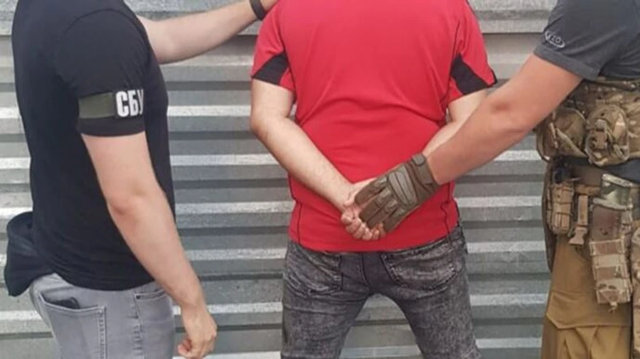 Positions of Ukrainian forces leaked: Security Service of Ukraine detains an artillery spotter in Mykolaiv Oblast