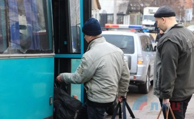 Луганські бойовики вже вивезли полонених для обміну