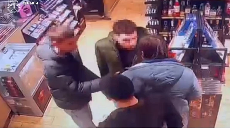 У поліції встановили особи чотирьох нападників на артистів ансамблю Гуцулія