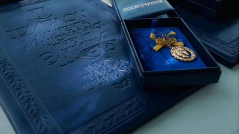 Пирог и кнут, Тина Кароль и Павел Остриков: Шевченковская премия объявила участников второго тура