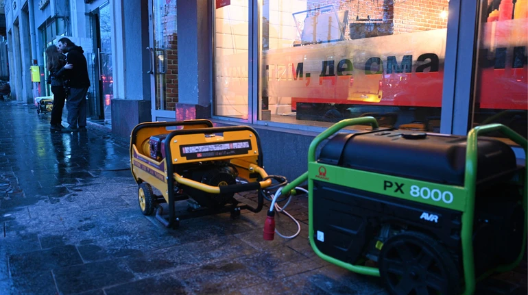 Іспанія передає Україні партію потужних генераторів