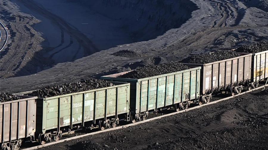 Russia's key coal industry on verge of financial collapse