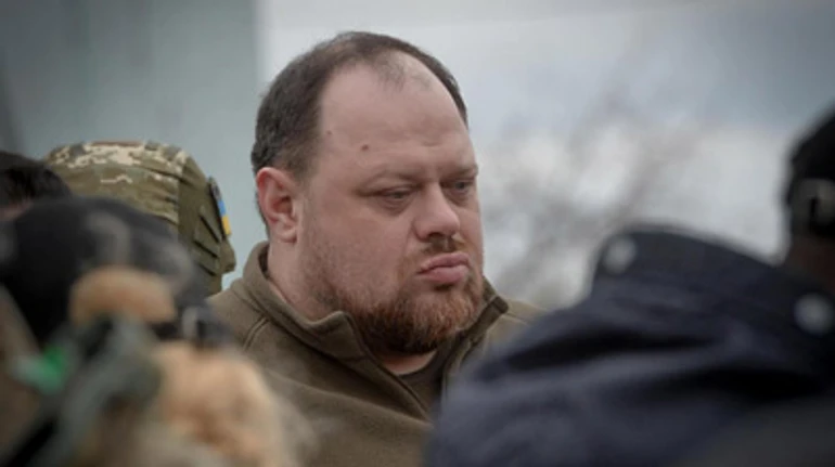 Руслан Стефанчук: Ми домовилися, що залишаємося тут. І, якщо буде потрібно, візьмемо в руки автомати