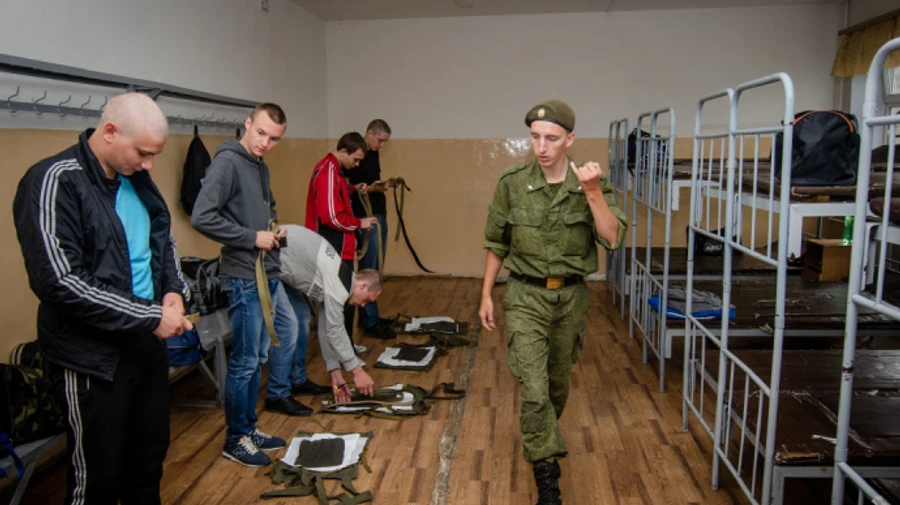 Росія хоче зібрати 60 тисяч призовників і резервістів – розвідка США