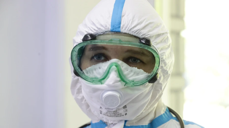 Эпидемия в РФ: за день больше 9 тысяч новых зараженных, 119 погибших