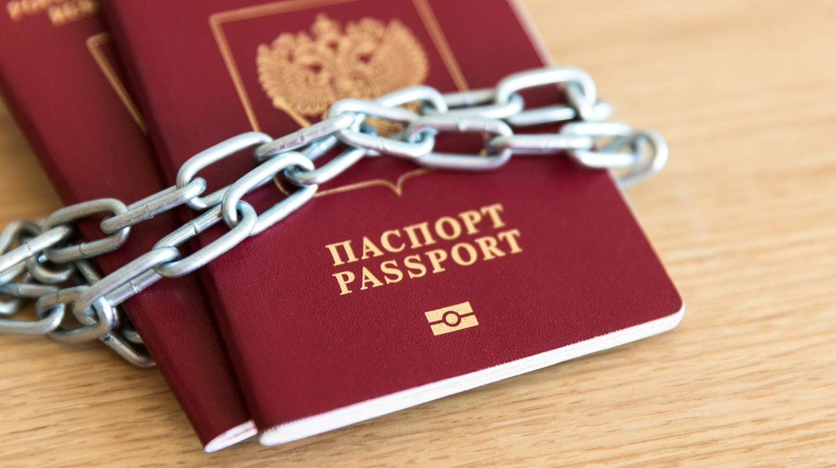 EU signals plans to curb visas for Russians: "Stay tuned"