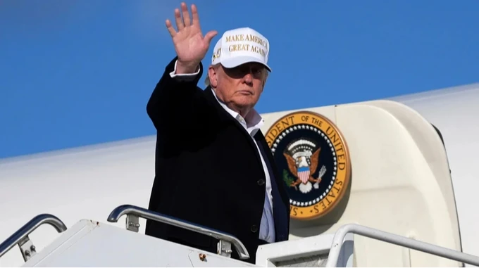 Трамп говорит, что война с Ираном почти завершена