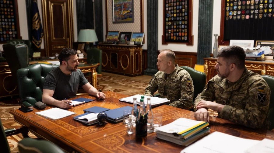 Зеленський погодив нові операції проти РФ і розповів про активізацію наступів ворога