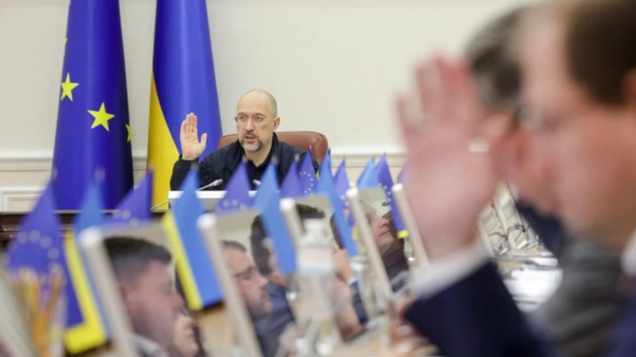 Кабмин упорядочил централизованную печать и отправку повесток военнообязанным по почте