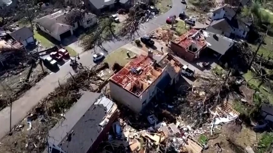 Мощный шторм в США унес жизни более 20 человек