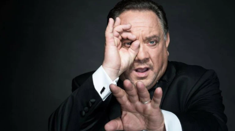 Искусство не может быть без политики – новый директор Театра на Подоле Богдан Бенюк