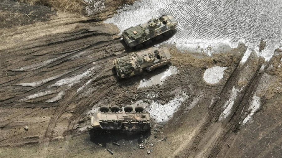 На Сході України військові за добу знищили до 80 росіян і 4 танки