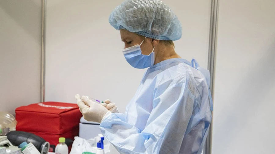 COVID у Києві: нових хворих трохи більше, ніж одужань 