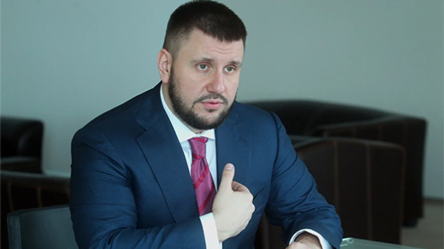 ВАКС объясняет, почему отменил заочный арест министра времен Януковича