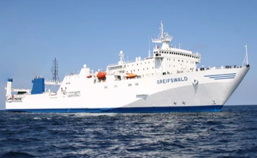 Із Туреччини до України на поромі повертаються 90 наших громадян