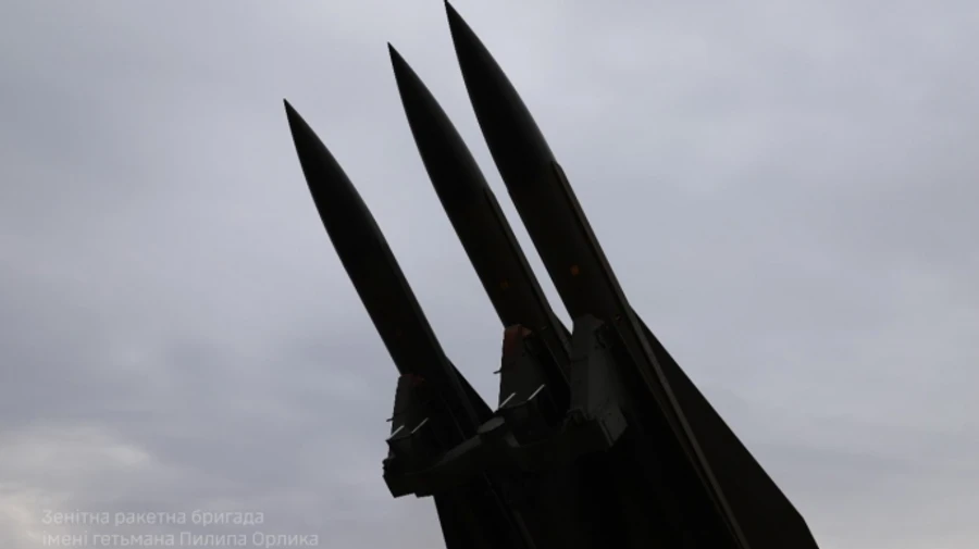 Ukrainian air defence downs 164 Russian Shahed drones and 14 missiles overnight, hits reported